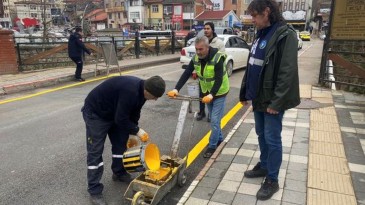 Bartın’da Bülent Ecevit Bulvarı’nda Yol Çizgi Çalışmaları Başladı!